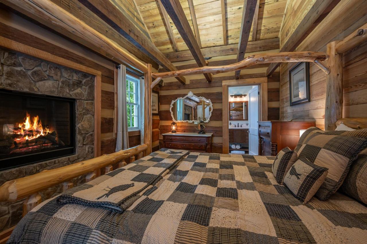 Villa Russell'S Fort At White Oak Point: Historical Cabin On Lake Lure, Luxury, Direct Lake Access! Exterior foto