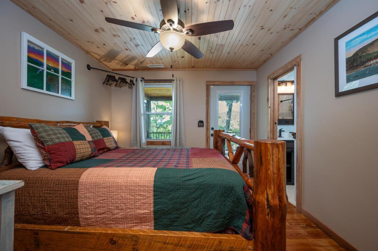 Villa Russell'S Fort At White Oak Point: Historical Cabin On Lake Lure, Luxury, Direct Lake Access! Exterior foto