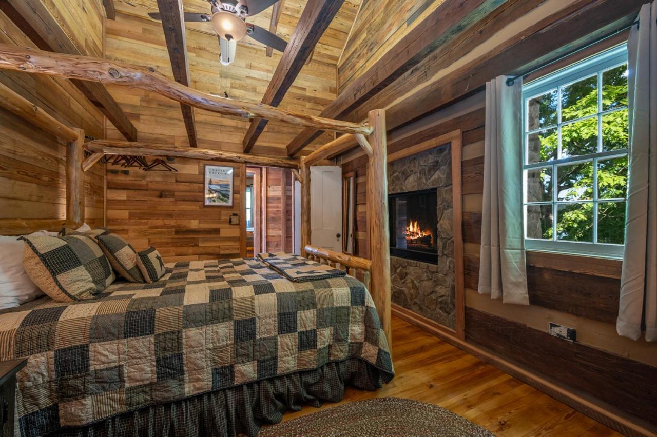 Villa Russell'S Fort At White Oak Point: Historical Cabin On Lake Lure, Luxury, Direct Lake Access! Exterior foto