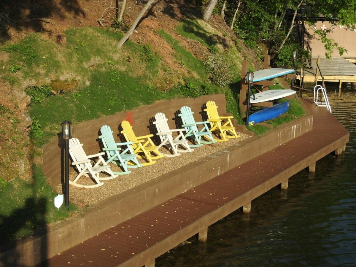 Villa Russell'S Fort At White Oak Point: Historical Cabin On Lake Lure, Luxury, Direct Lake Access! Exterior foto