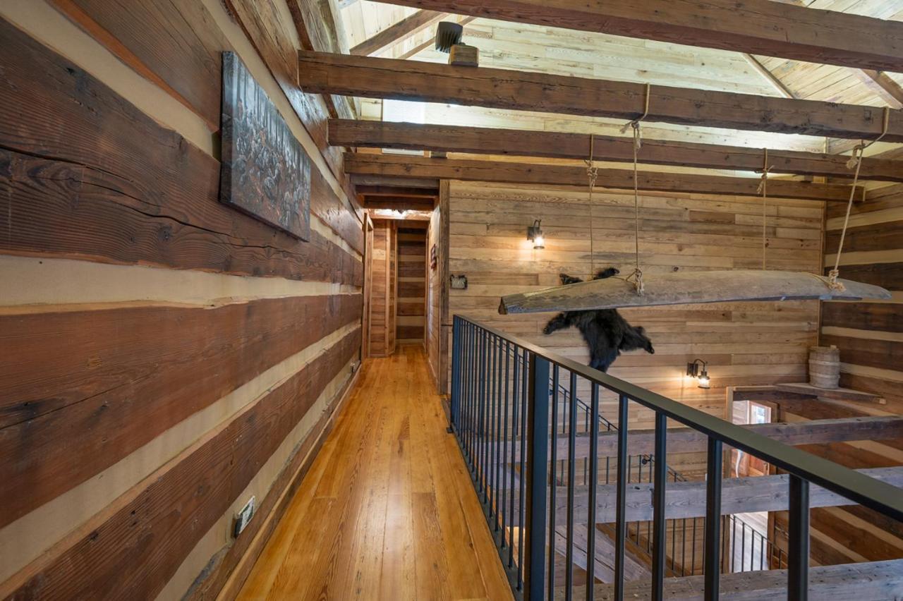 Villa Russell'S Fort At White Oak Point: Historical Cabin On Lake Lure, Luxury, Direct Lake Access! Exterior foto