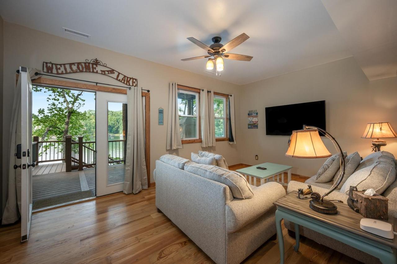 Villa Russell'S Fort At White Oak Point: Historical Cabin On Lake Lure, Luxury, Direct Lake Access! Exterior foto