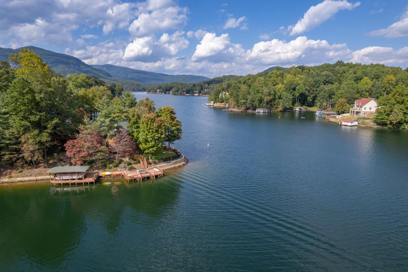 Villa Russell'S Fort At White Oak Point: Historical Cabin On Lake Lure, Luxury, Direct Lake Access! Exterior foto